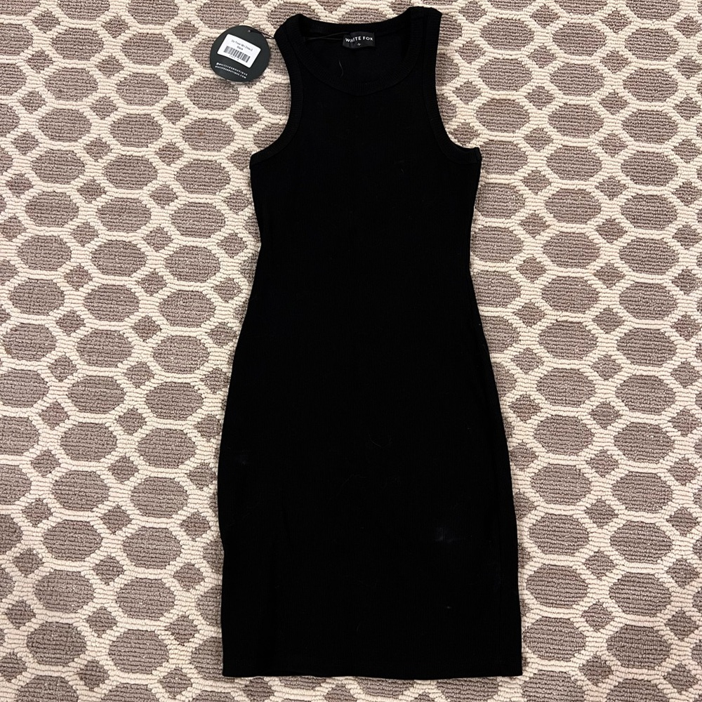 White Fox Star Power Ribbed Mini Dress NWT
Size Small